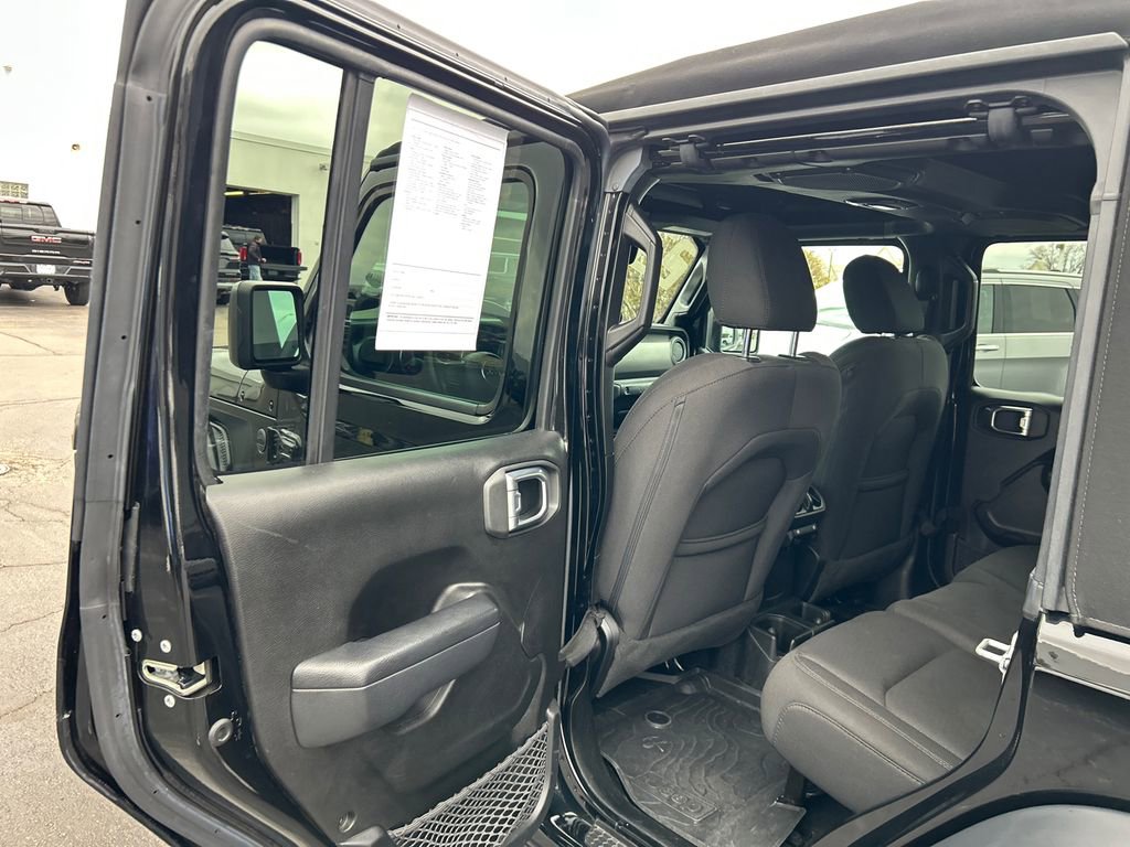 Used 2023 Jeep Wrangler Sport S AWD/4WD image 34