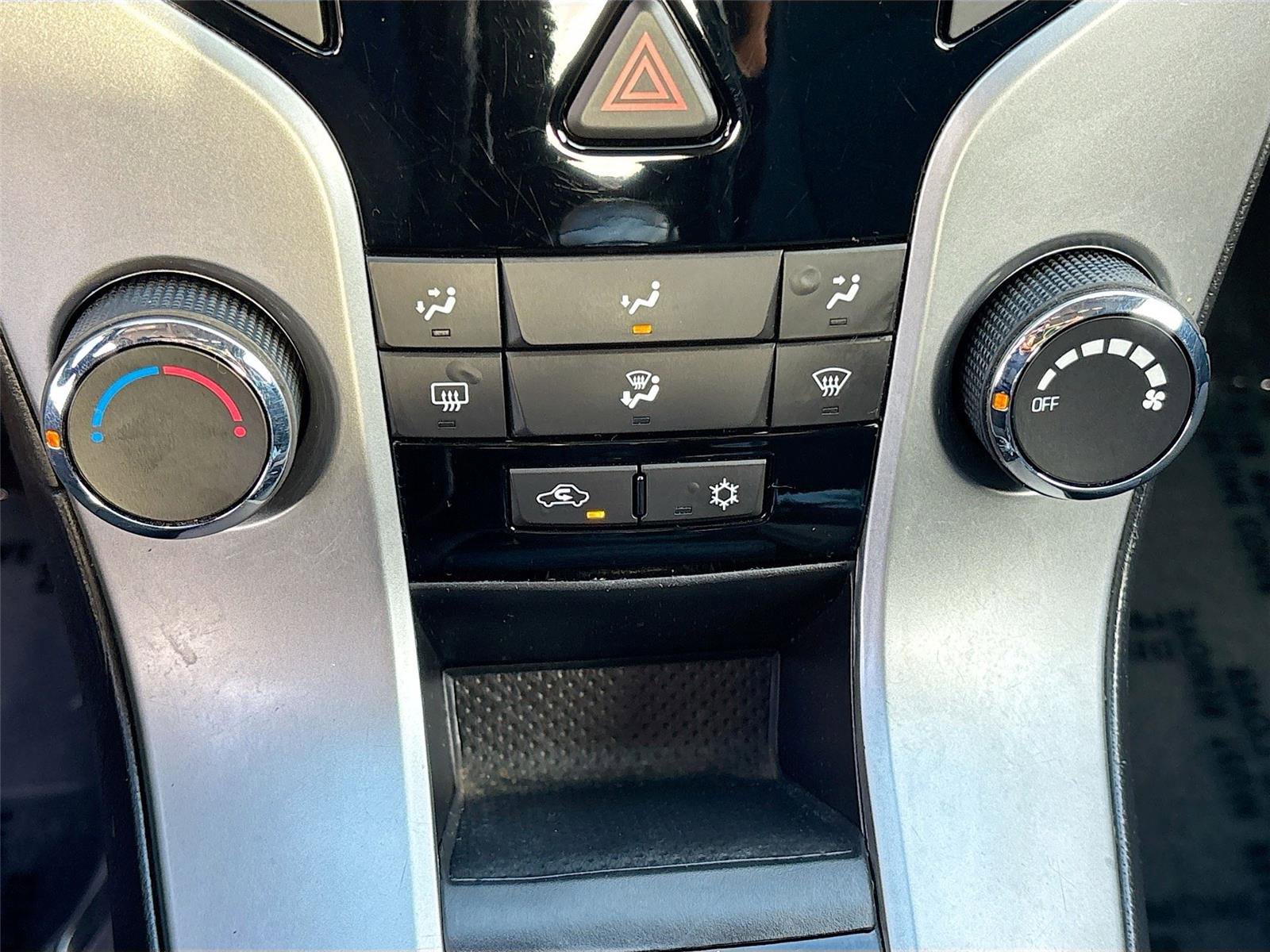 Used 2014 Chevrolet Cruze LT w/ All-Star Edition image 15