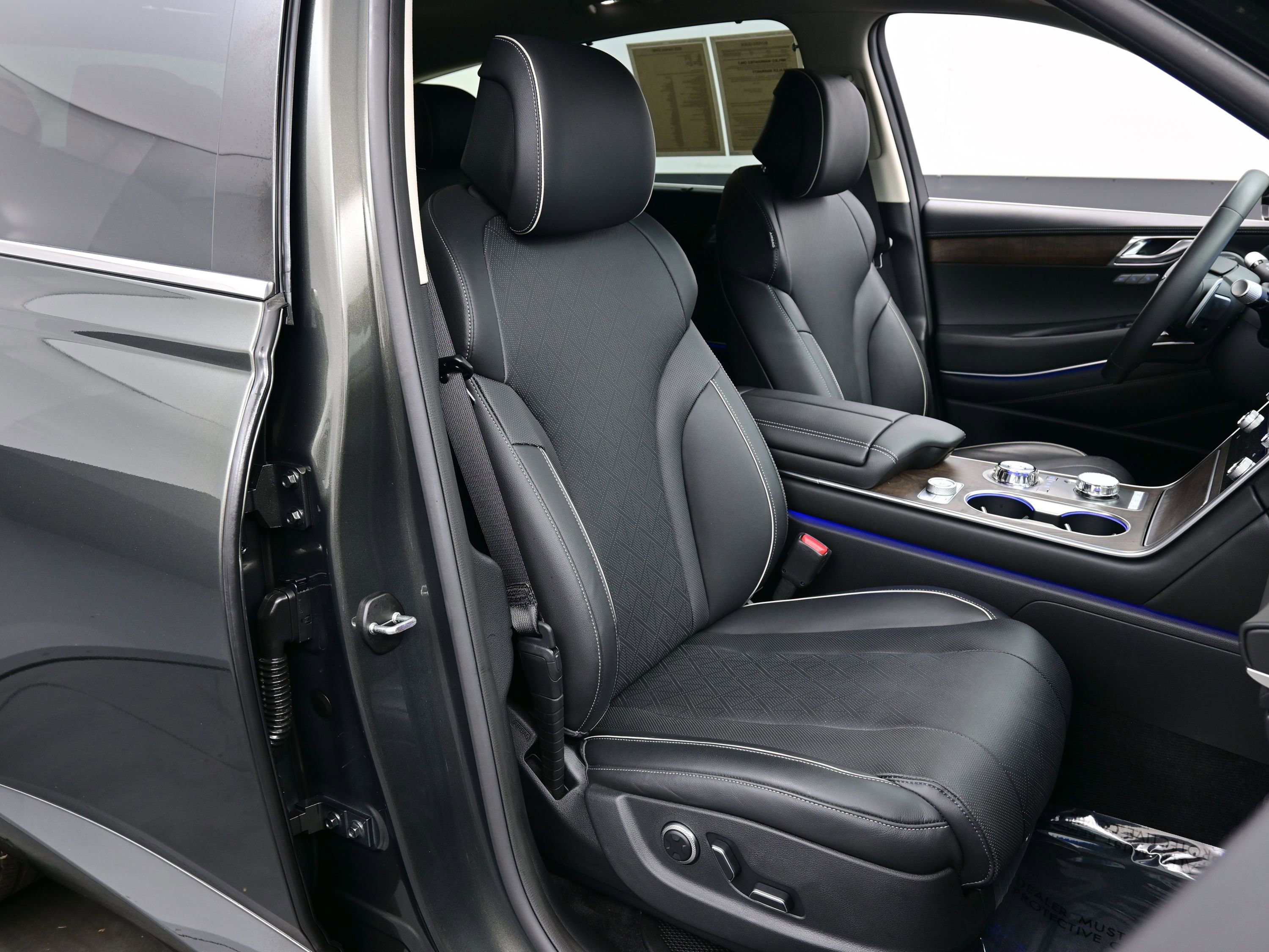 Certified 2025 Genesis GV80 3.5T Advanced image 14