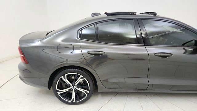 Used 2024 Volvo S60 B5 Plus w/ Climate Package image 7