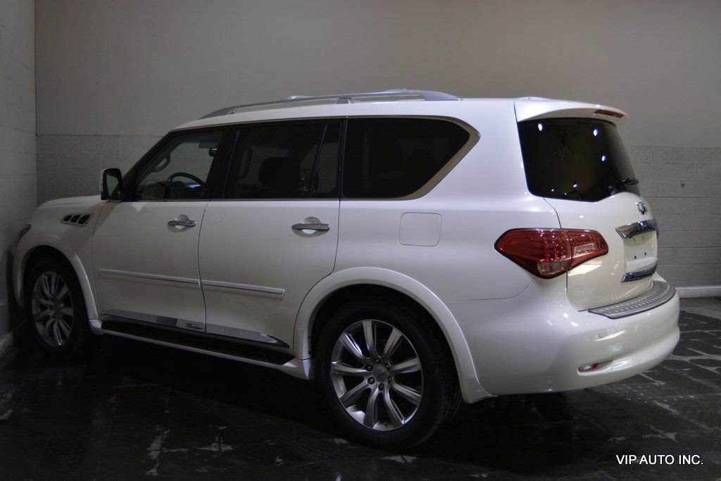 Used 2012 INFINITI QX56 4WD w/ Deluxe Touring Pkg image 3