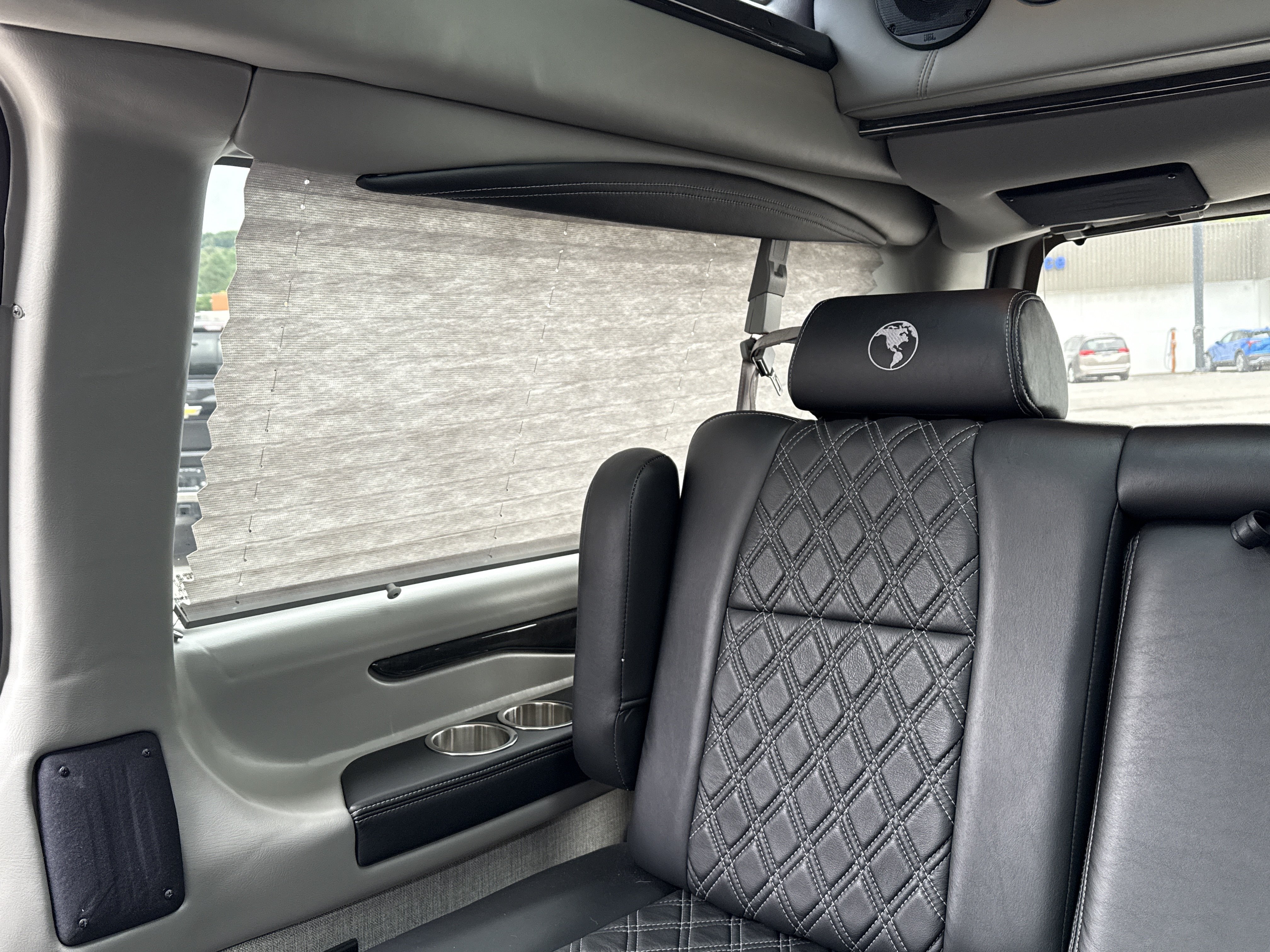 Used 2021 Chevrolet Express 2500 LS w/ Enhanced Convenience Package RWD image 35