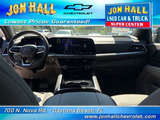 Used 2025 Chevrolet Suburban Z71 w/ Z71 Off-Road Package image 27