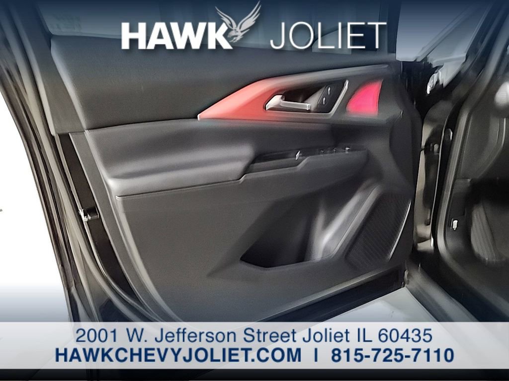 Used 2024 Chevrolet Equinox EV RS FWD image 17