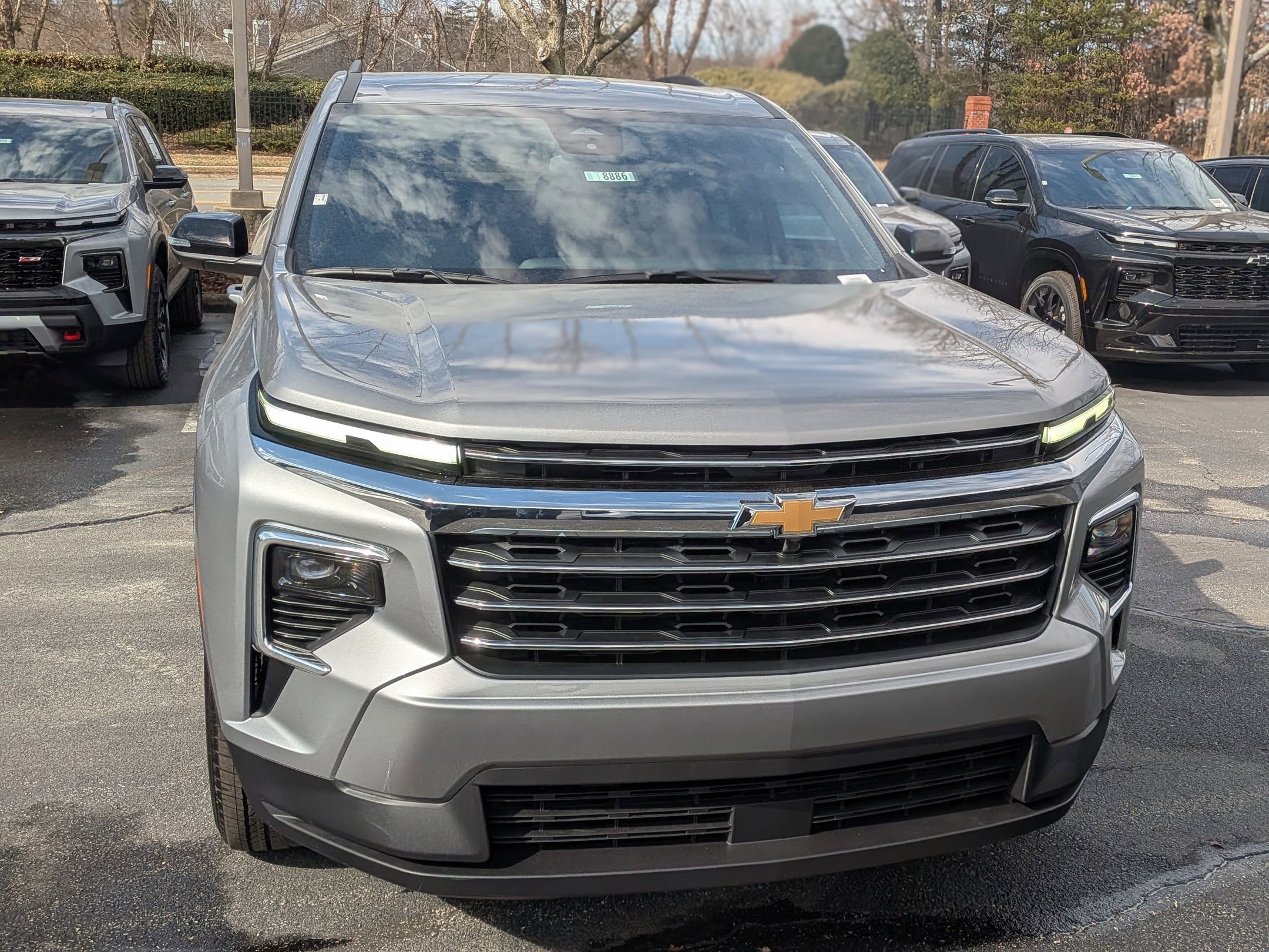 New 2026 Chevrolet Traverse LT FWD image 2