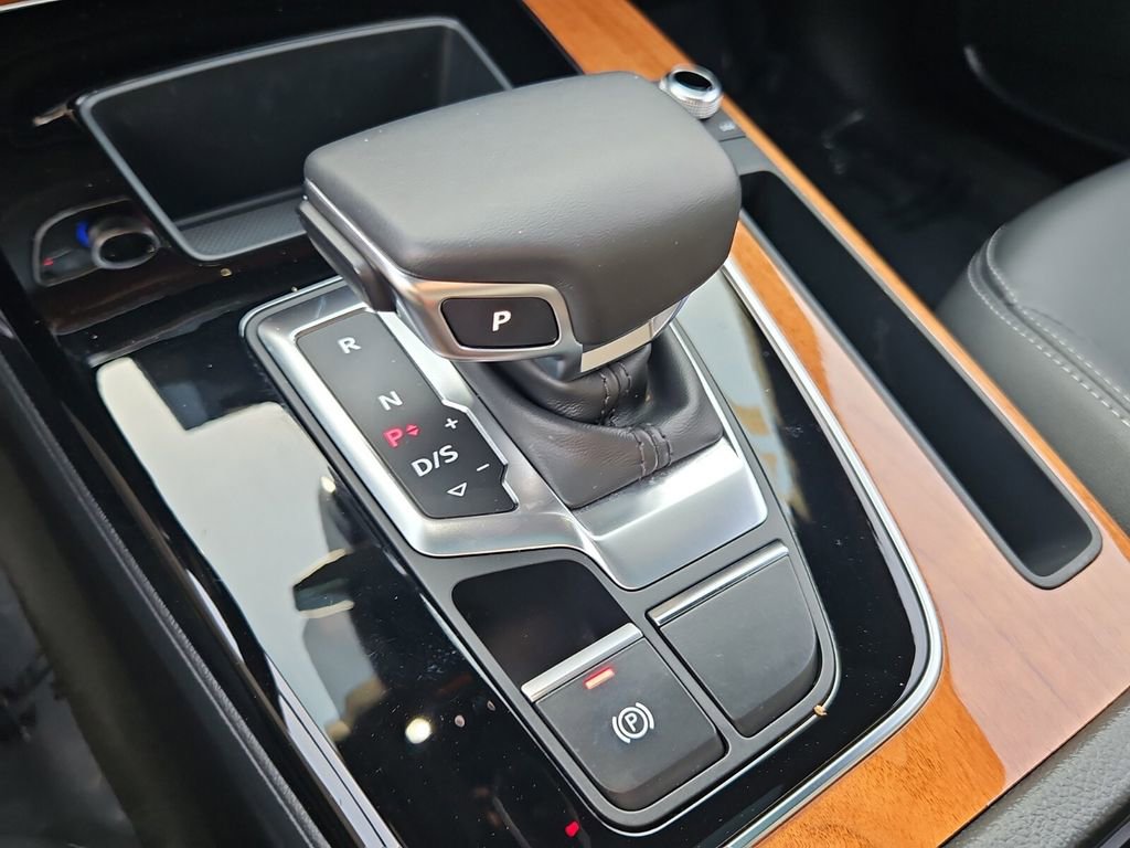 Certified 2023 Audi Q5 2.0T Premium w/ Convenience Package image 22