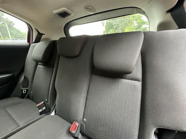 Used 2018 Honda HR-V EX image 17