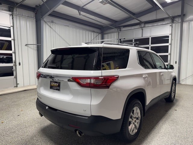Used 2021 Chevrolet Traverse LT image 22