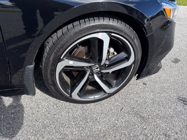 Used 2022 Honda Accord Sport image 11
