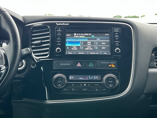 Used 2016 Mitsubishi Outlander GT AWD/4WD image 47