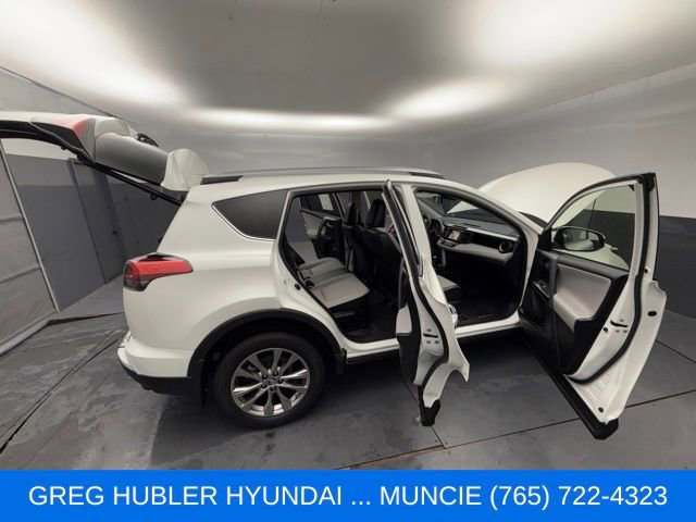 Used 2018 Toyota RAV4 Limited w/ Advanced Technology Package AWD/4WD image 32