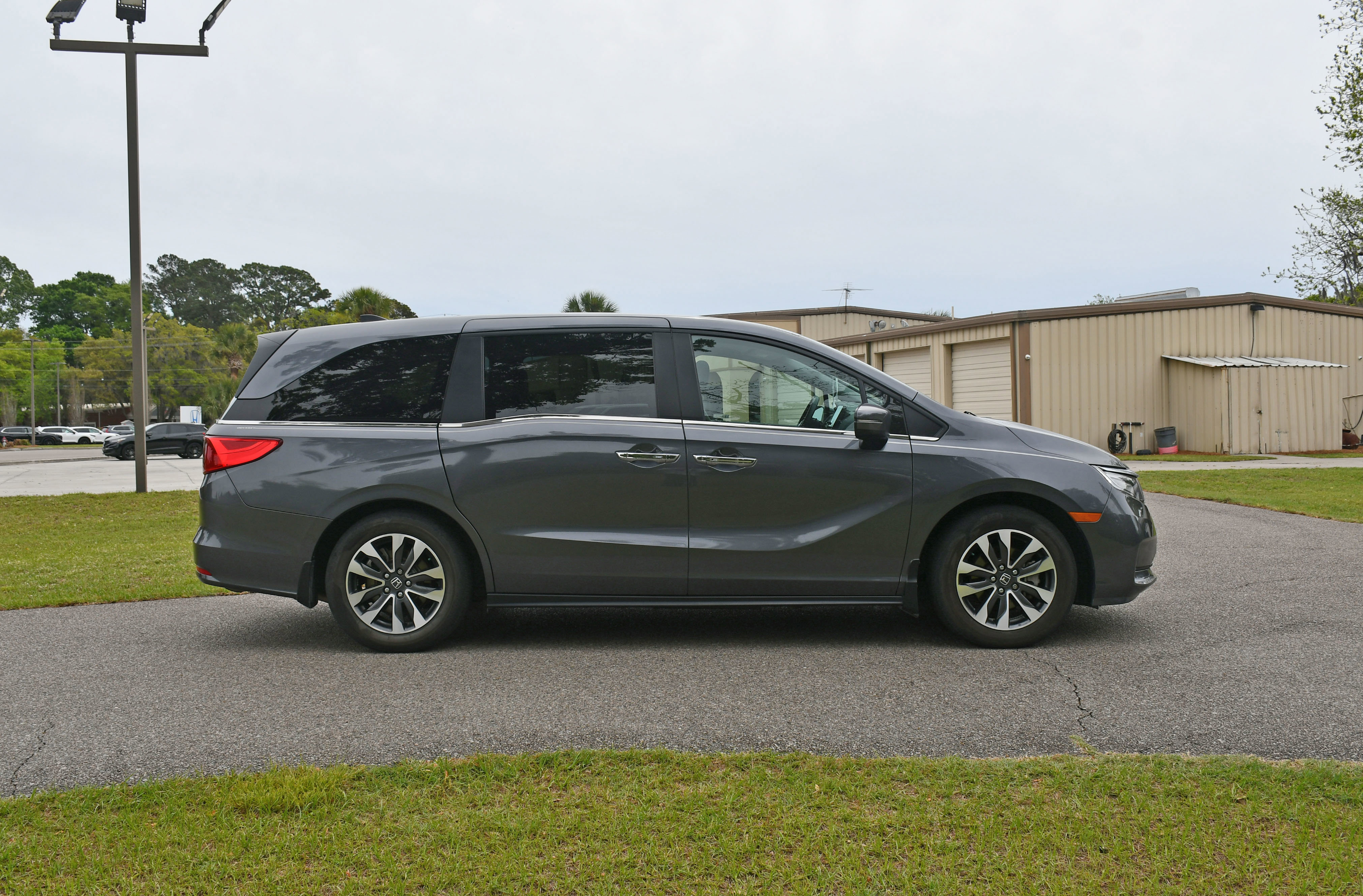 Used 2023 Honda Odyssey EX-L image 5