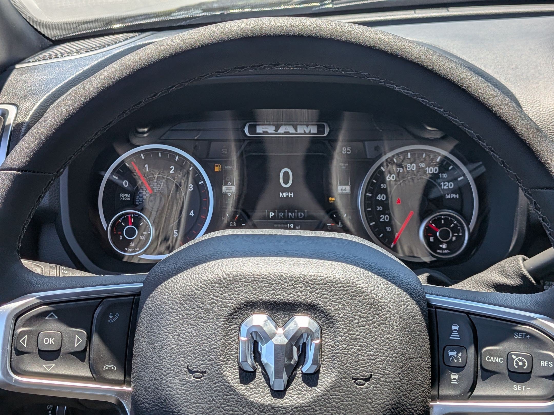 New 2026 RAM 2500 Big Horn AWD/4WD image 12