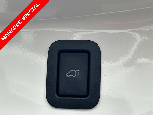 Used 2019 Toyota Highlander Limited Platinum image 14