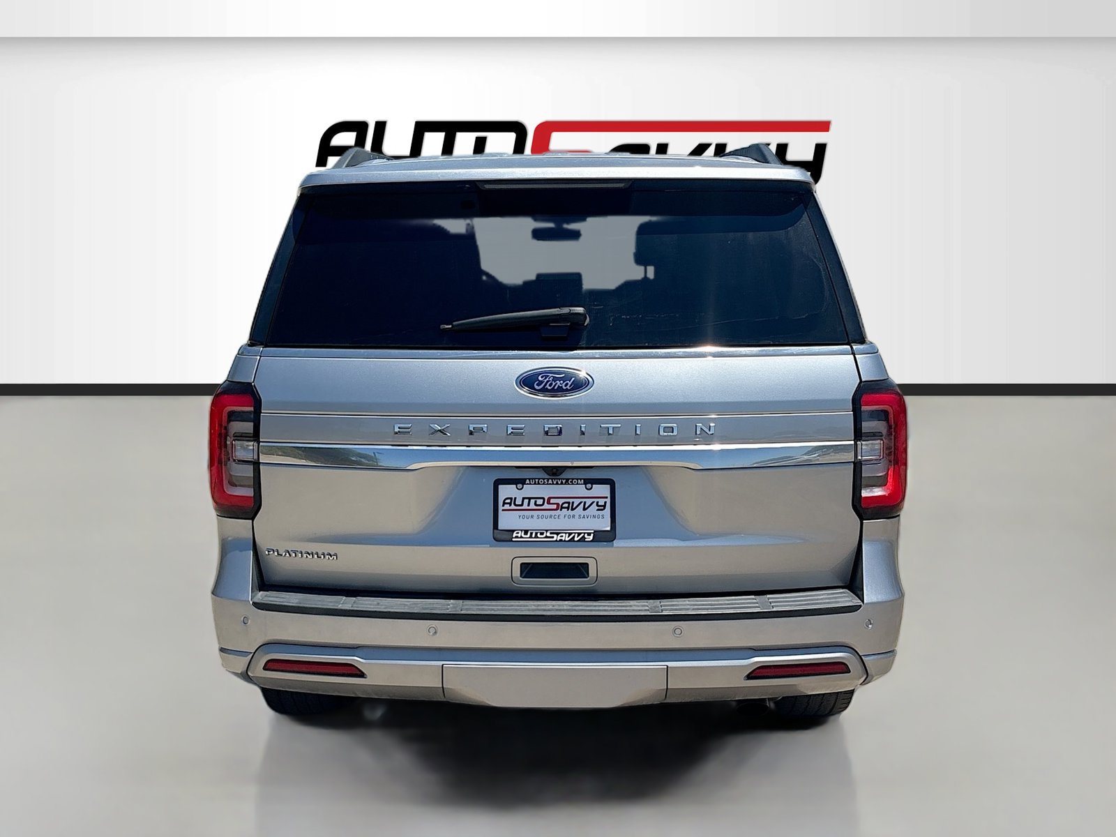 Used 2024 Ford Expedition Platinum RWD image 6