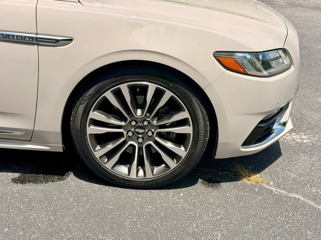 Used 2019 Lincoln Continental Select FWD image 29