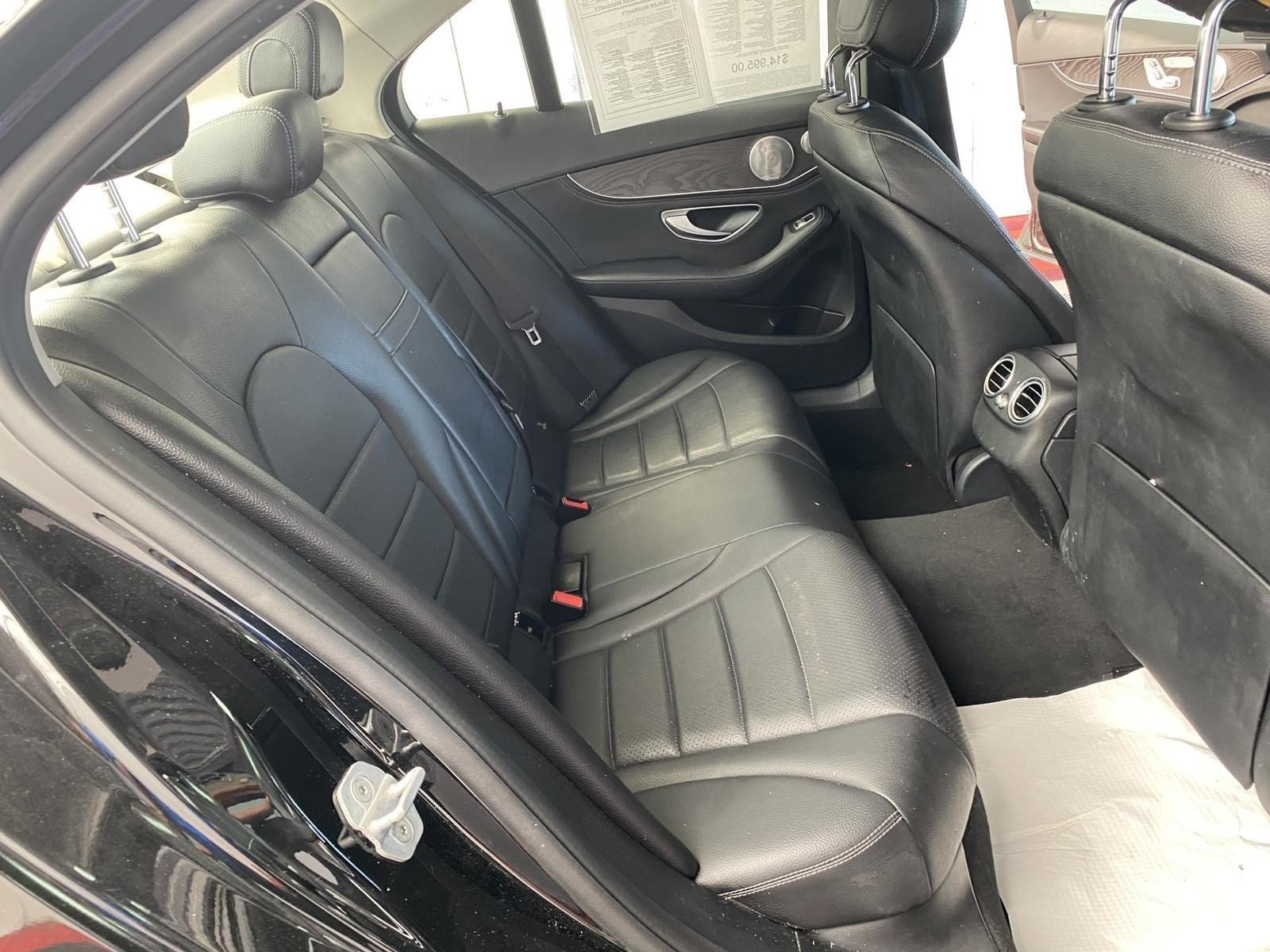 Used 2015 Mercedes-Benz C 300 4MATIC Sedan image 12