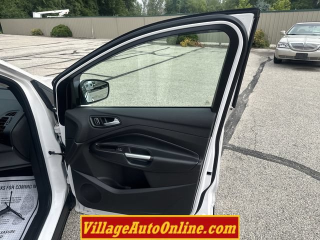 Used 2019 Ford Escape SEL AWD/4WD image 37