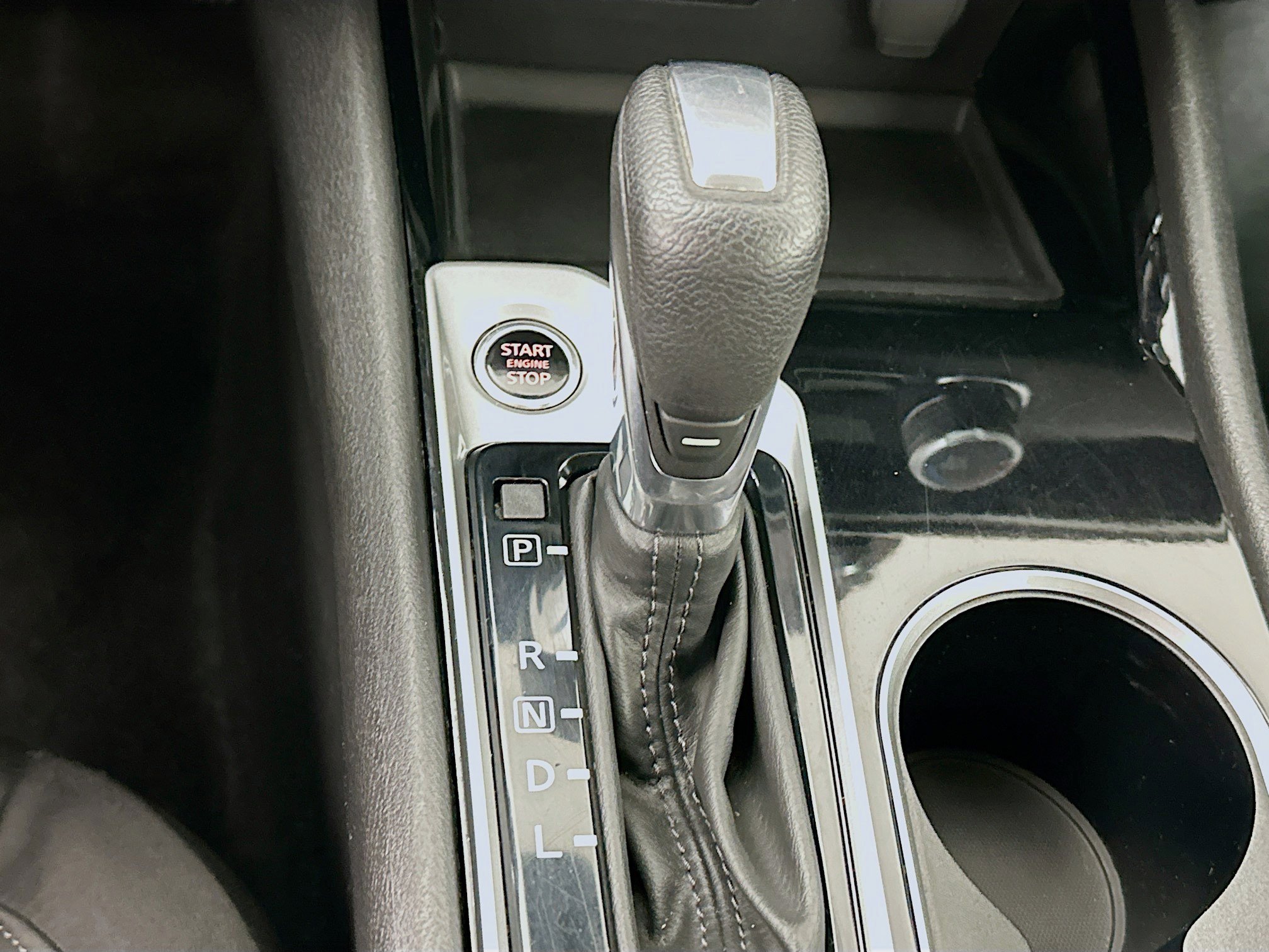 Used 2024 Nissan Altima 2.5 SV image 23