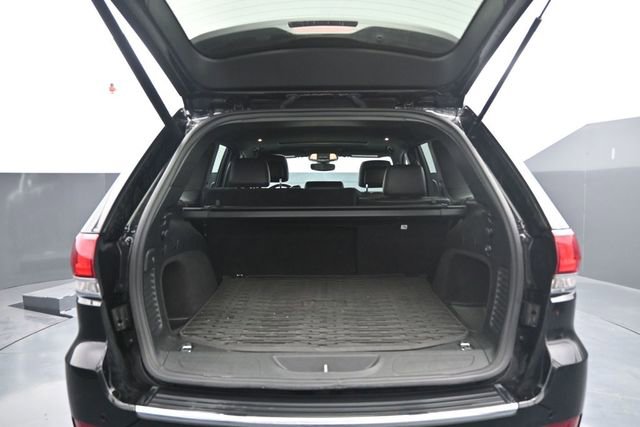 Used 2020 Jeep Grand Cherokee Limited AWD/4WD image 26