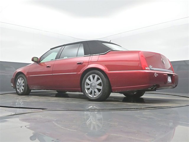 Used 2007 Cadillac DTS Luxury II image 45