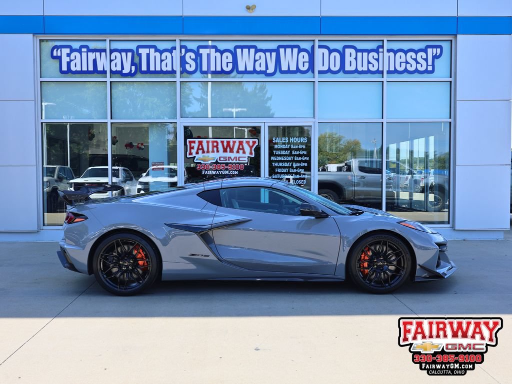 Used 2025 Chevrolet Corvette Z06 w/ Z07 Performance Package