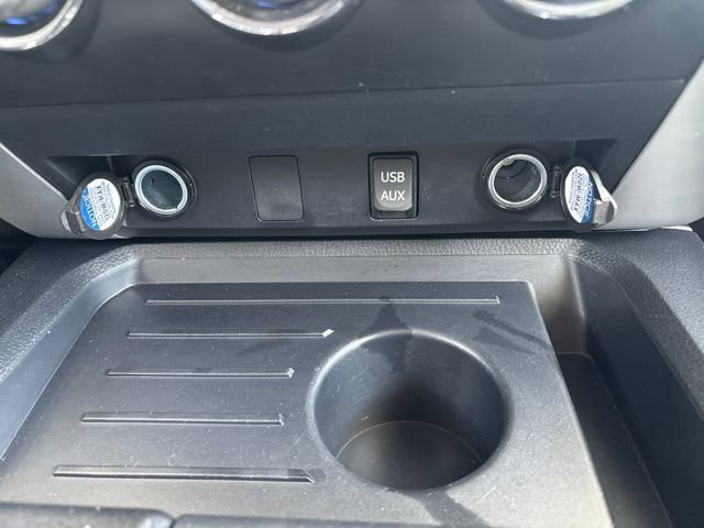 Used 2018 Toyota Tundra SR5 w/ SR5 Upgrade Package RWD image 29