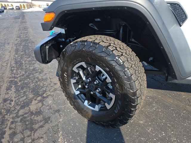 Used 2025 Jeep Wrangler Unlimited Rubicon 4xe w/ Safety Group image 53