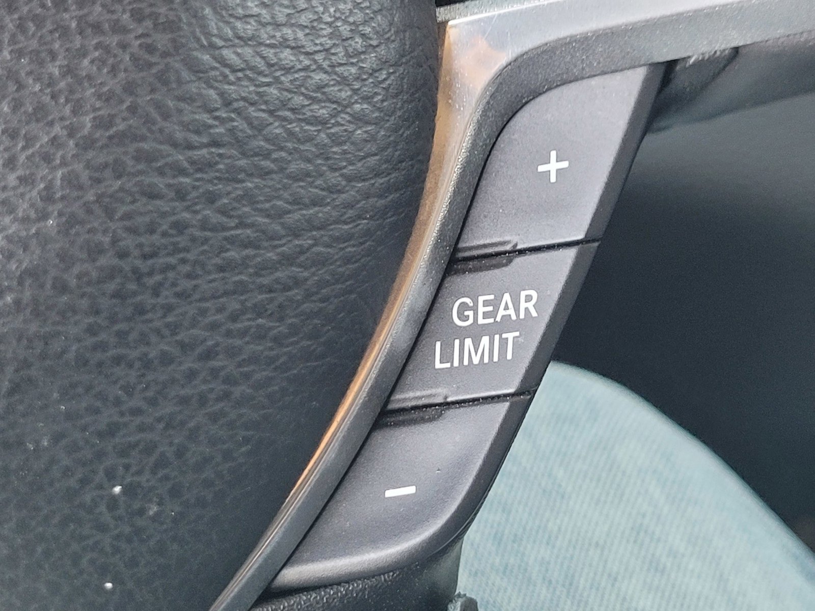 Used 2020 RAM 2500 Laramie image 28