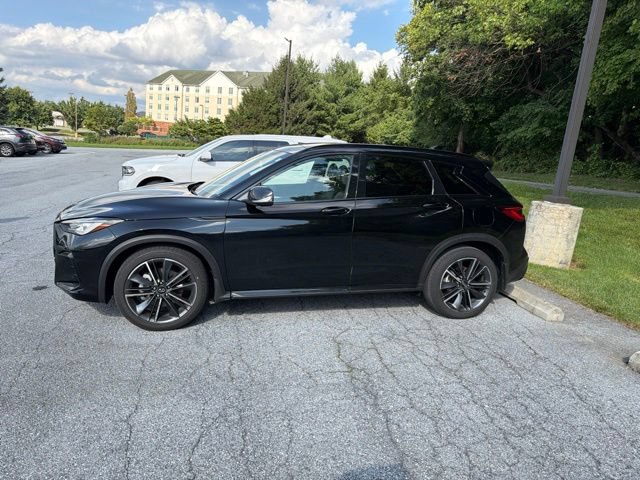 Used 2024 INFINITI QX50 Sport AWD/4WD image 4