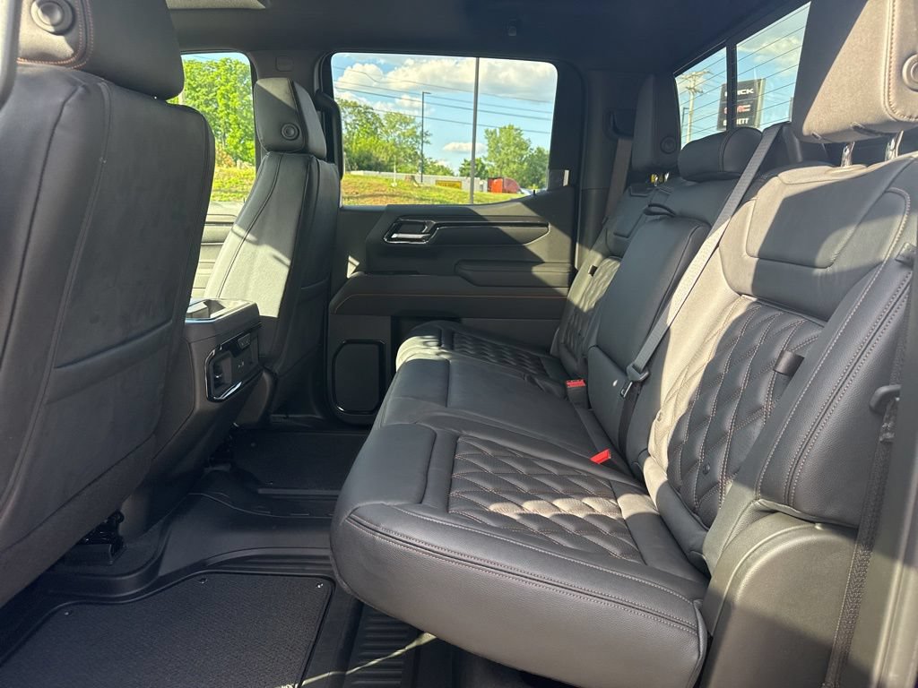 New 2026 GMC Sierra 1500 AT4 w/ AT4 Premium Package AWD/4WD image 19