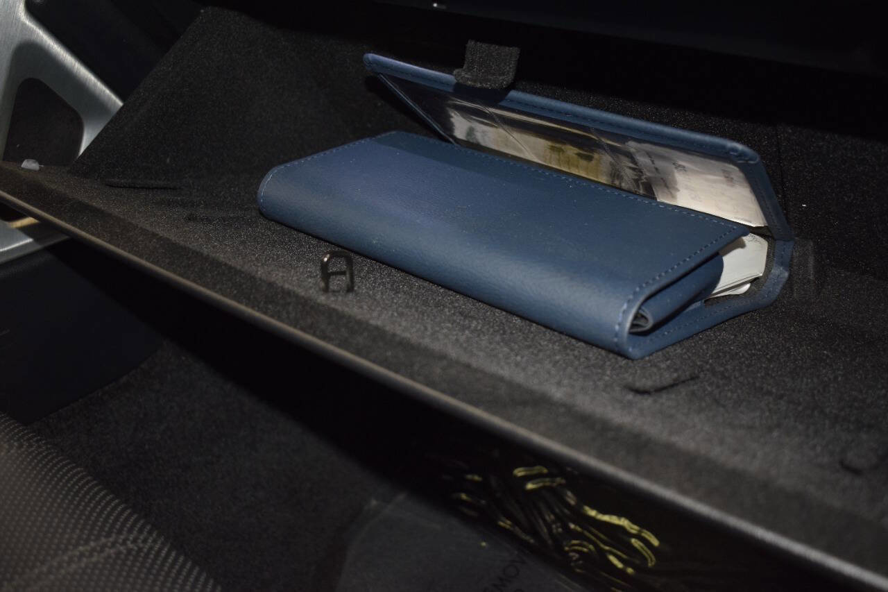 Used 2017 Land Rover Range Rover Supercharged image 26