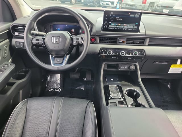Certified 2024 Honda Pilot Elite image 11