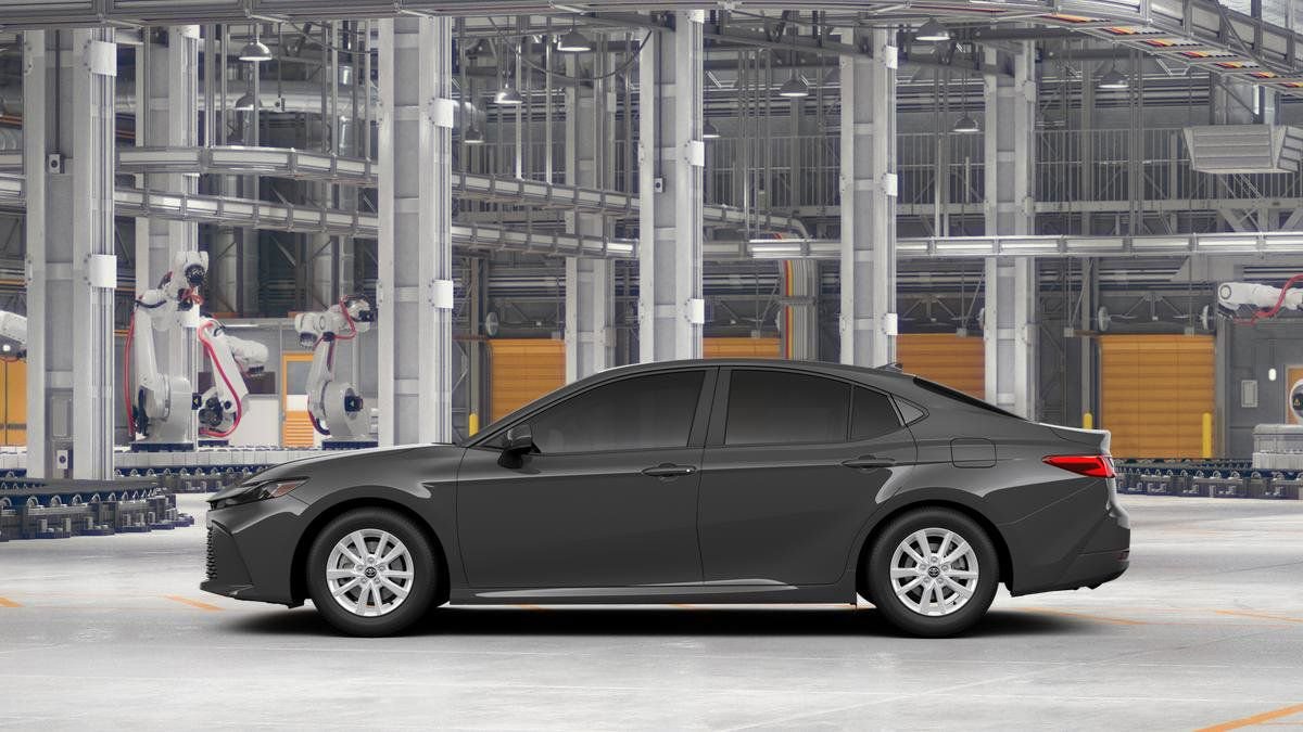 New 2026 Toyota Camry LE FWD image 4