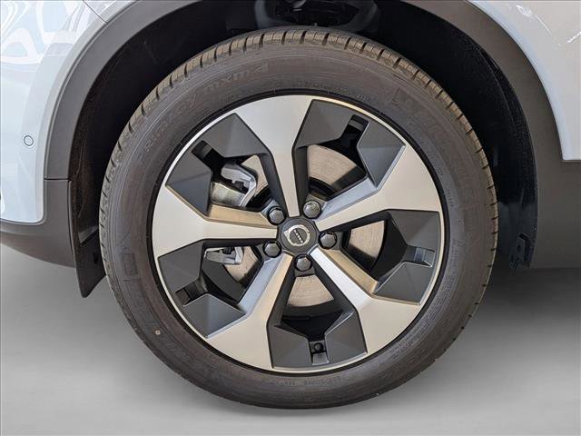 New 2026 Volvo XC40 B5 Plus w/ Protection Package Premier image 11