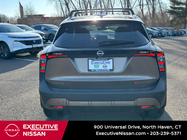 New 2026 Nissan Kicks SR w/ Cold Weather Package AWD/4WD image 3