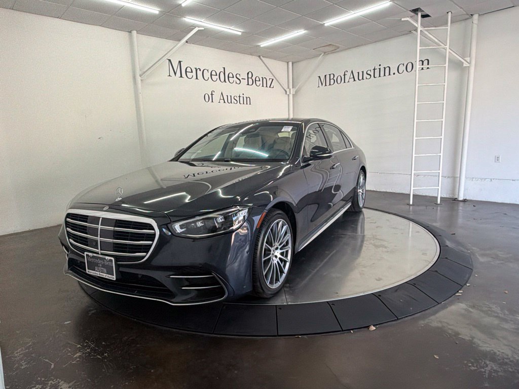 Used 2021 Mercedes-Benz S 580 4MATIC Sedan image 3