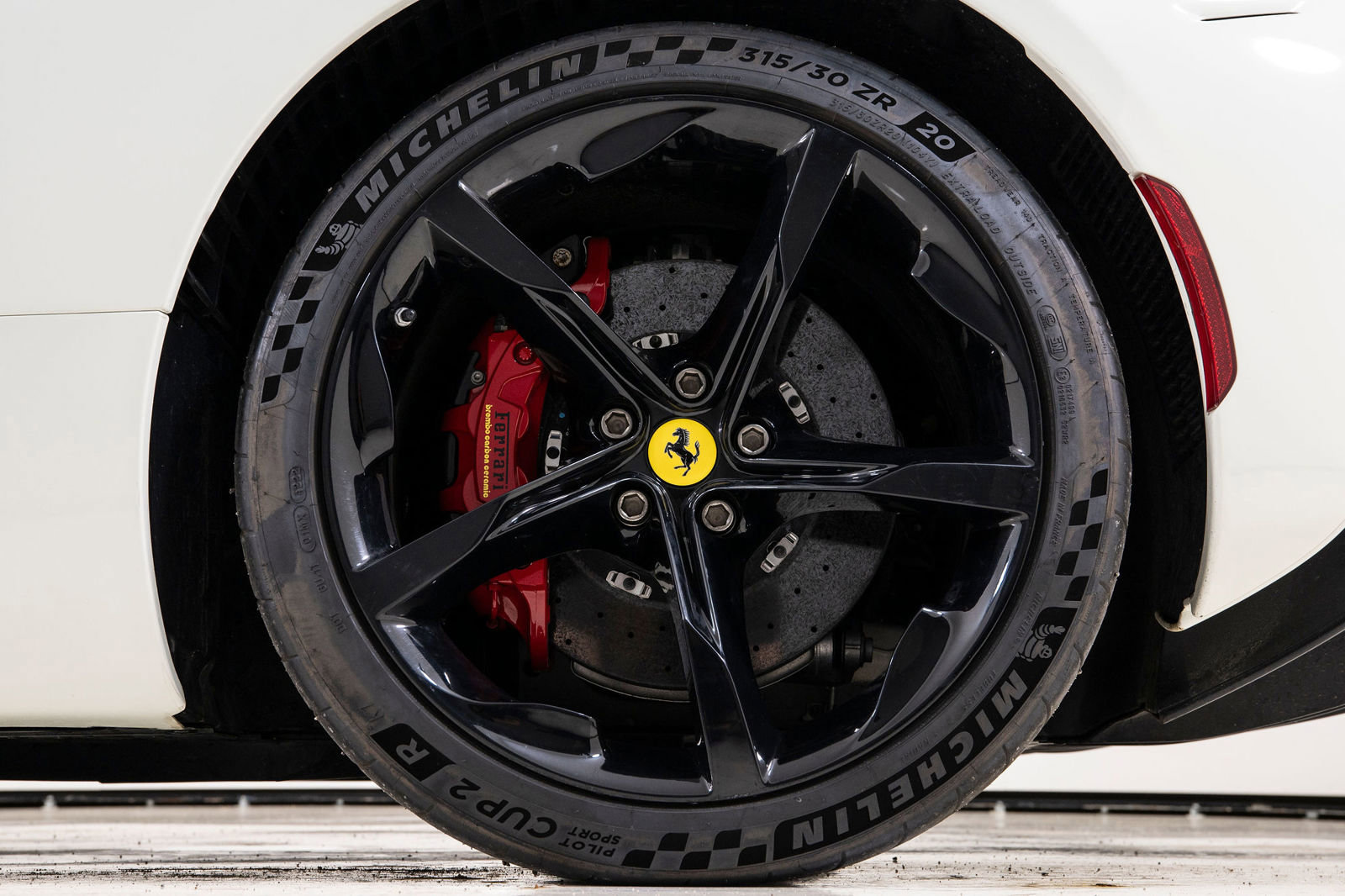 Certified 2022 Ferrari SF90 Stradale AWD/4WD image 19