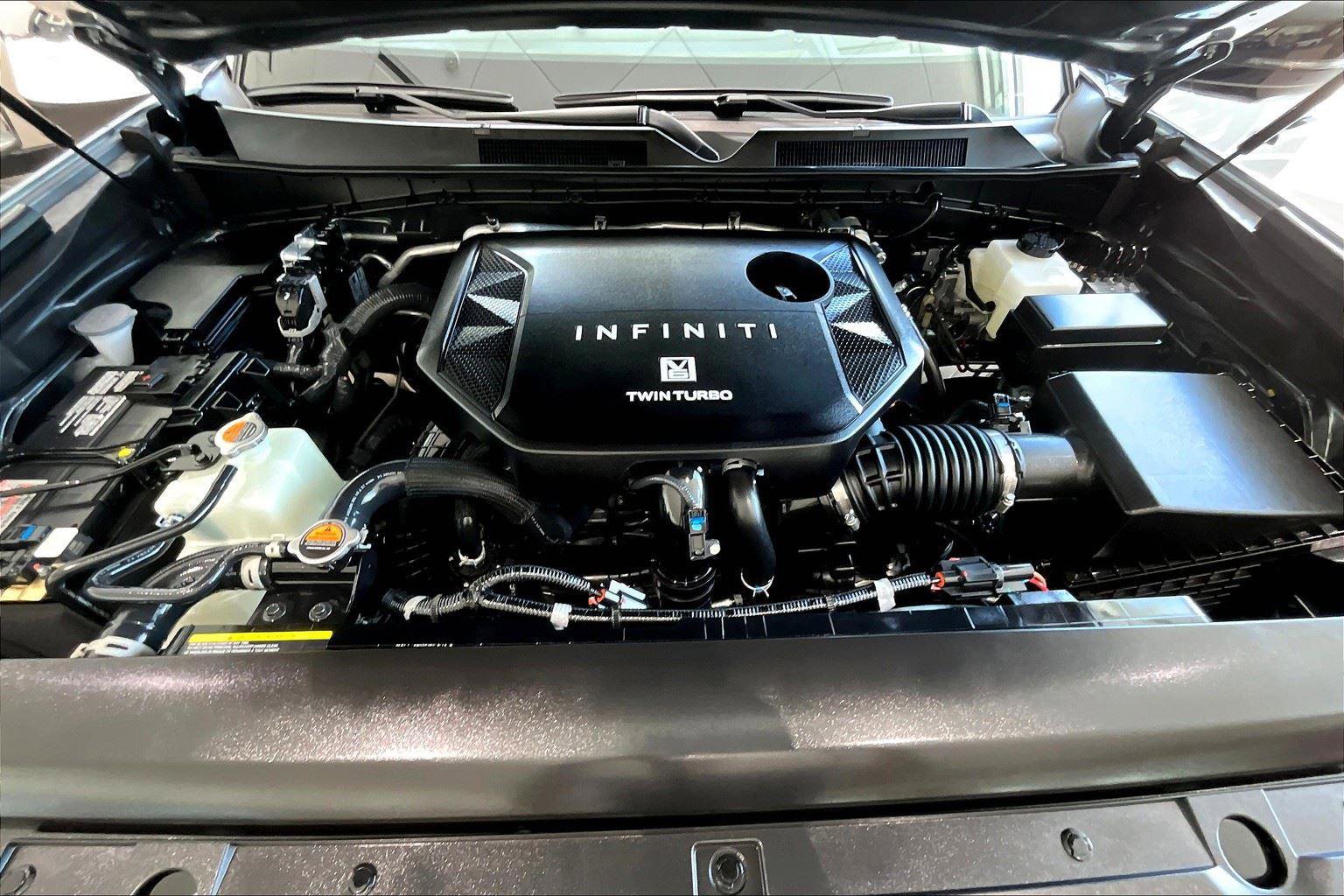 New 2026 INFINITI QX80 4WD image 12