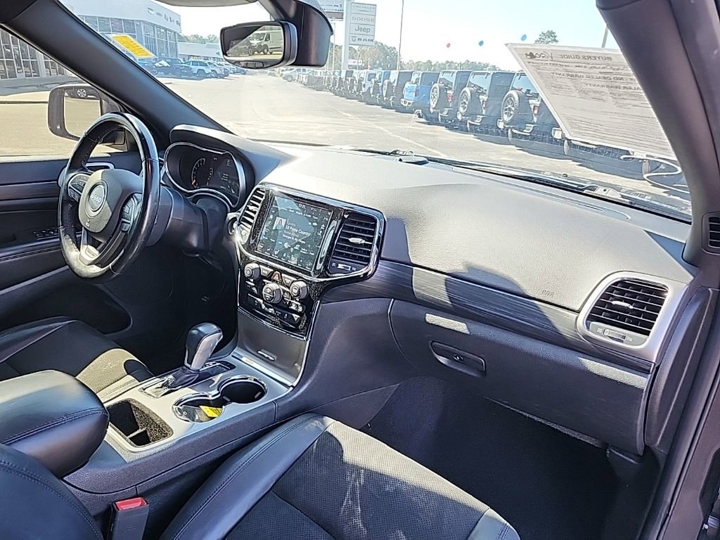 Certified 2020 Jeep Grand Cherokee Altitude AWD/4WD image 16