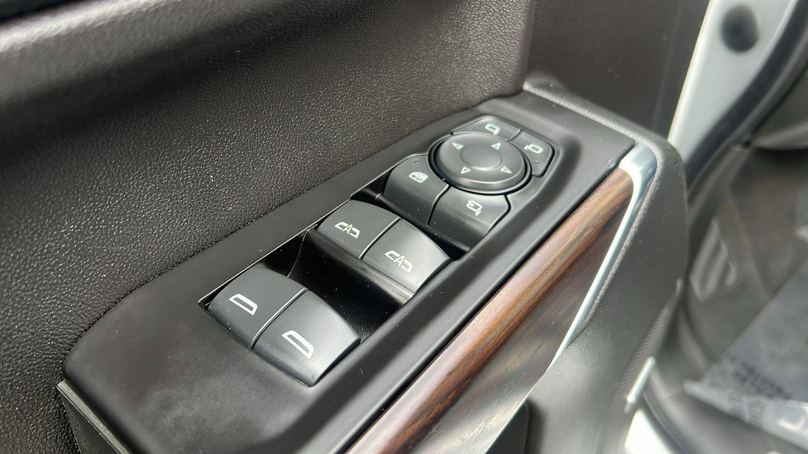 Used 2020 GMC Sierra 1500 SLT w/ SLT Premium Package image 10