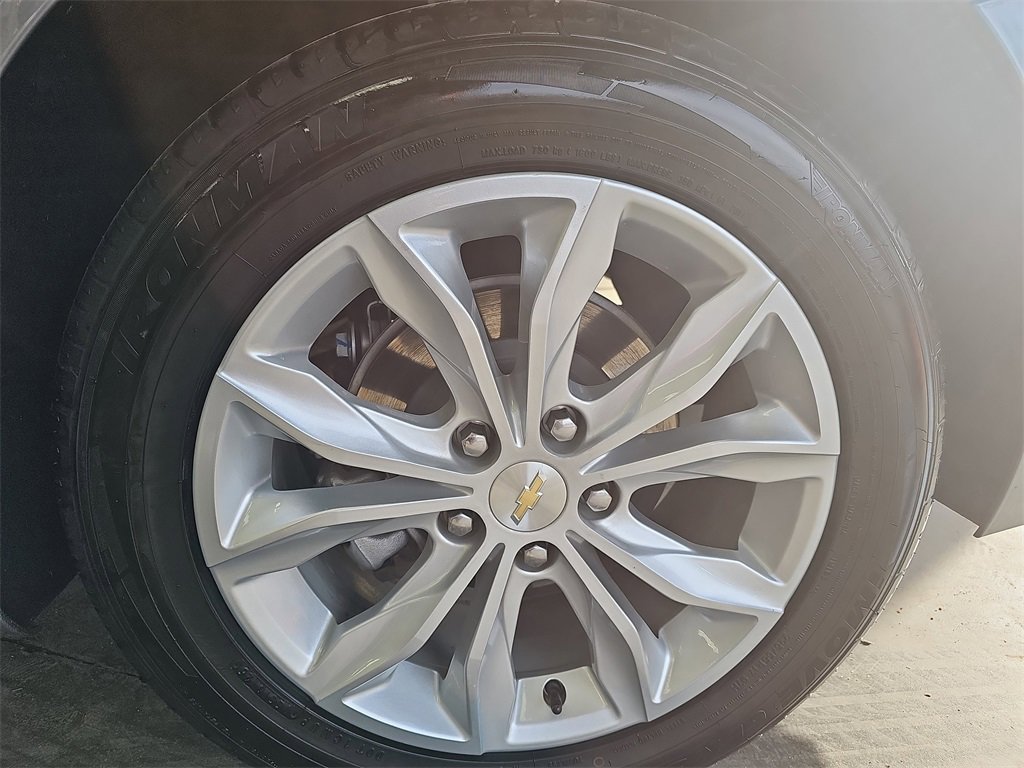 Used 2024 Chevrolet Malibu LT image 32