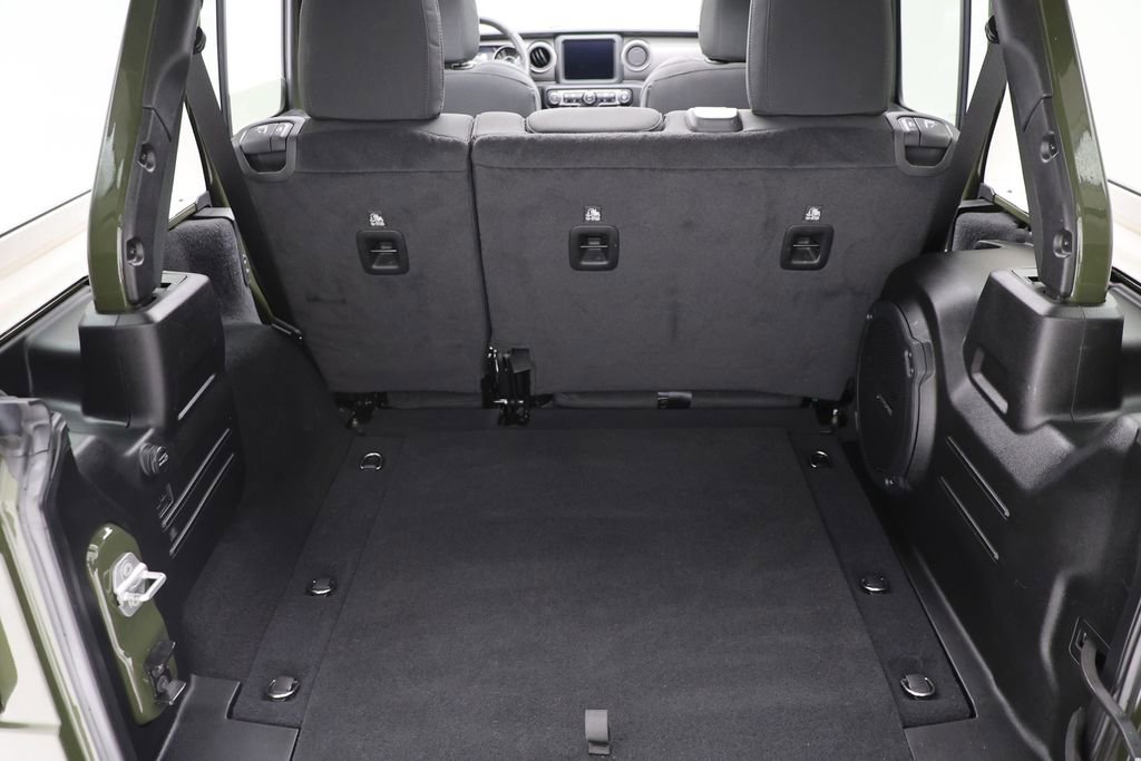 Used 2022 Jeep Wrangler Unlimited Sport w/ Sun And Sound Package AWD/4WD image 26