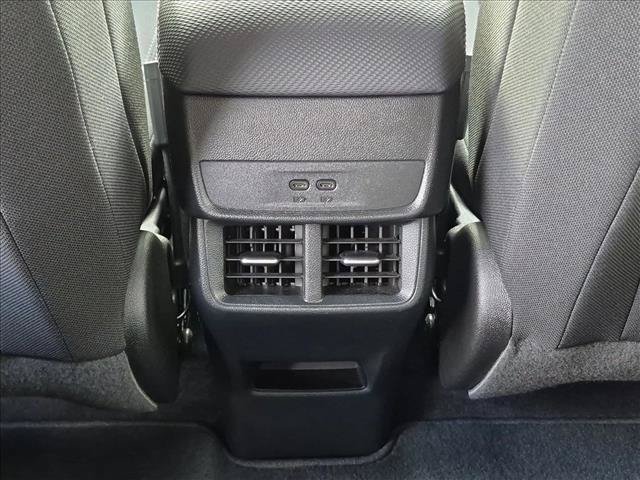 Used 2025 Chevrolet Equinox LT FWD image 17