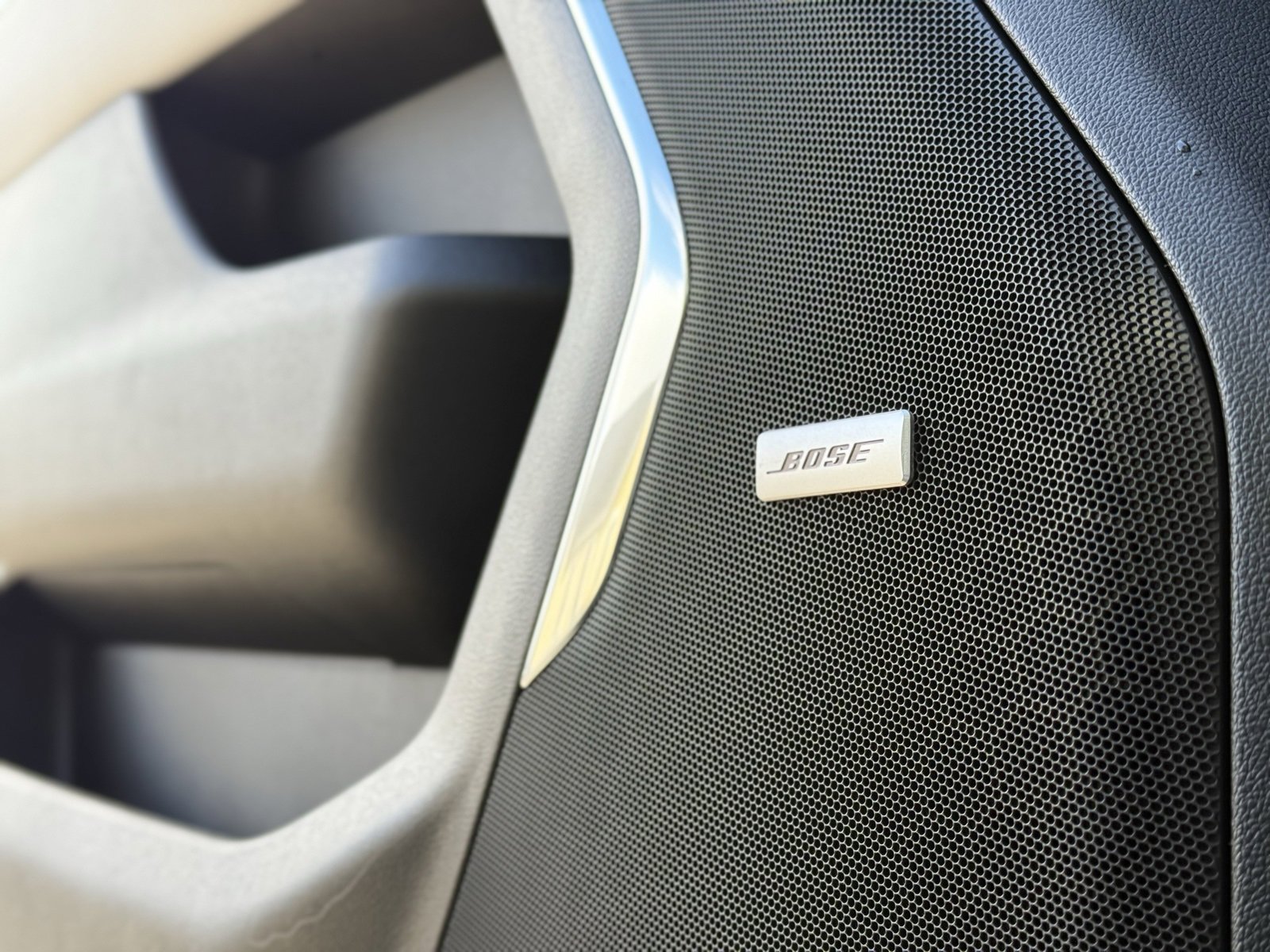 New 2026 Chevrolet Tahoe Premier w/ Sun And Tow Package image 15