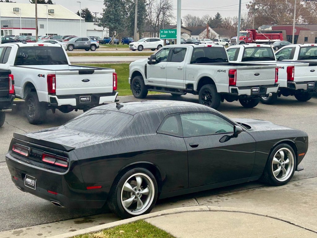 Used 2021 Dodge Challenger GT w/ Plus Package image 5