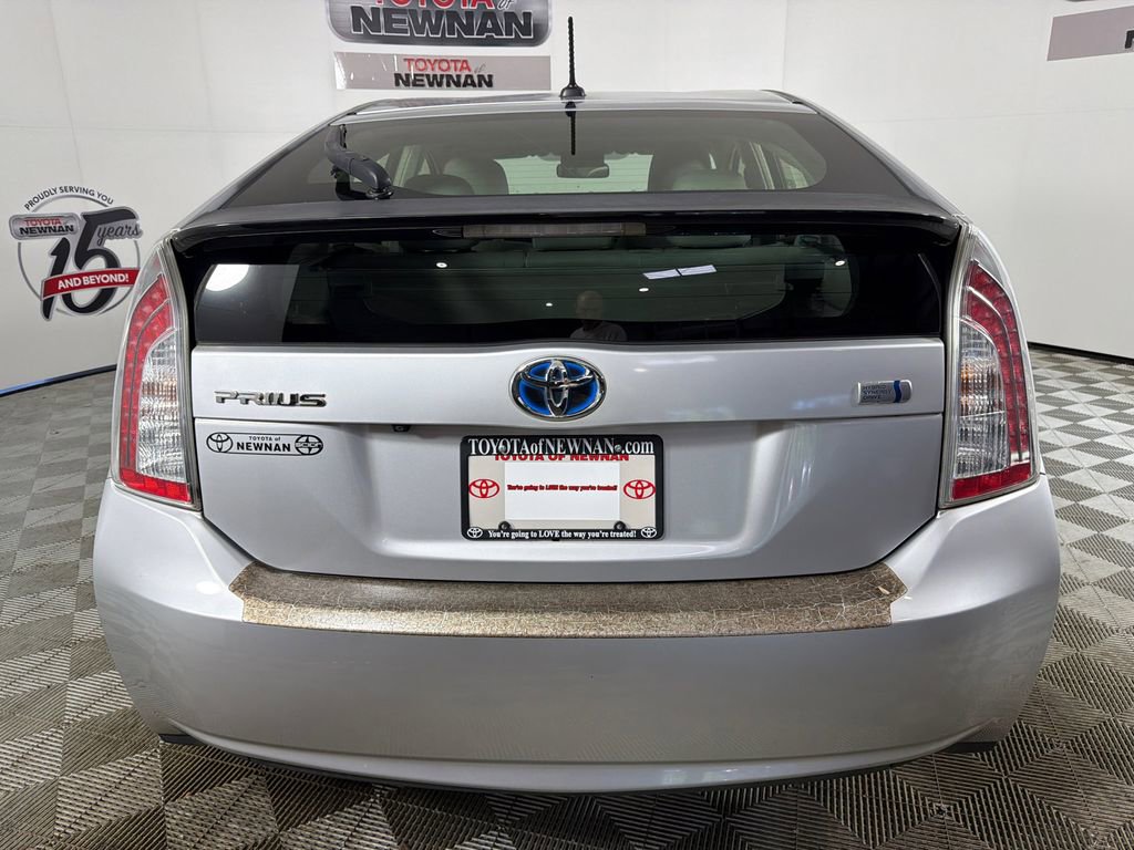 Used 2014 Toyota Prius Three image 4
