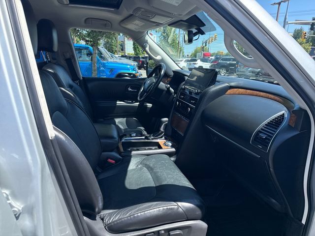 Used 2021 Nissan Armada SL w/ Captain's Chairs Package AWD/4WD image 17