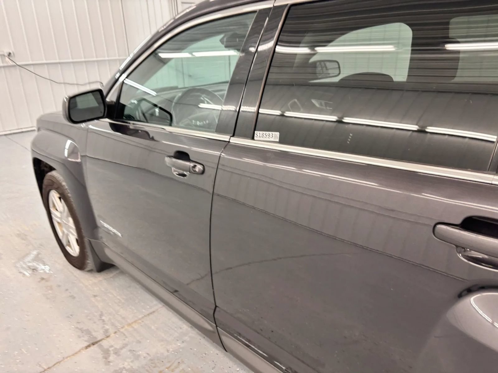 Used 2016 GMC Terrain SLE w/ Driver Alert Package I FWD image 29