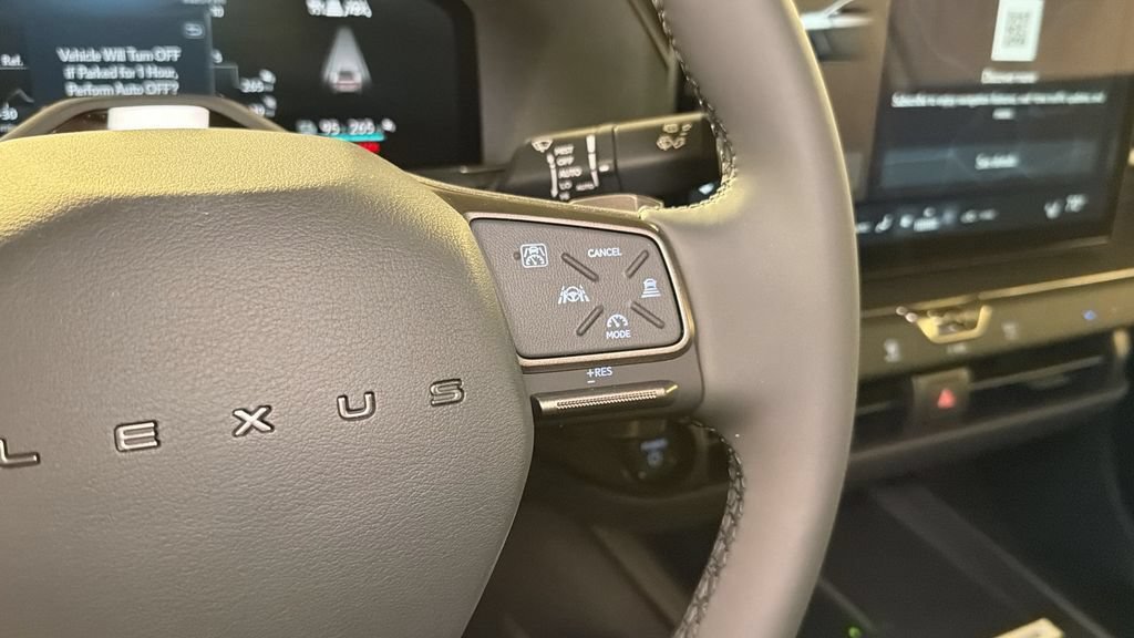 New 2026 Lexus ES 500e AWD/4WD image 19